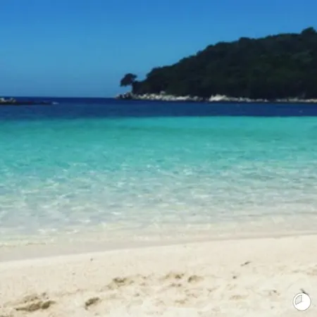 Beach&seaview With Terrace アパート Sarandë